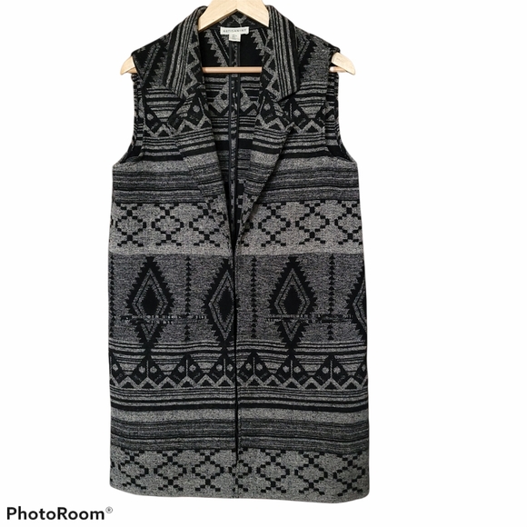 Artisan Ny Jackets & Blazers - Artisan NY Sleeveless Coatigan - Size Large